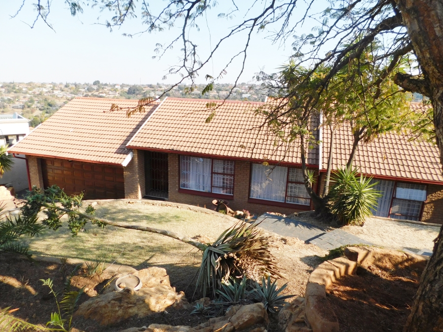 3 Bedroom Property for Sale in Noordkruin Gauteng