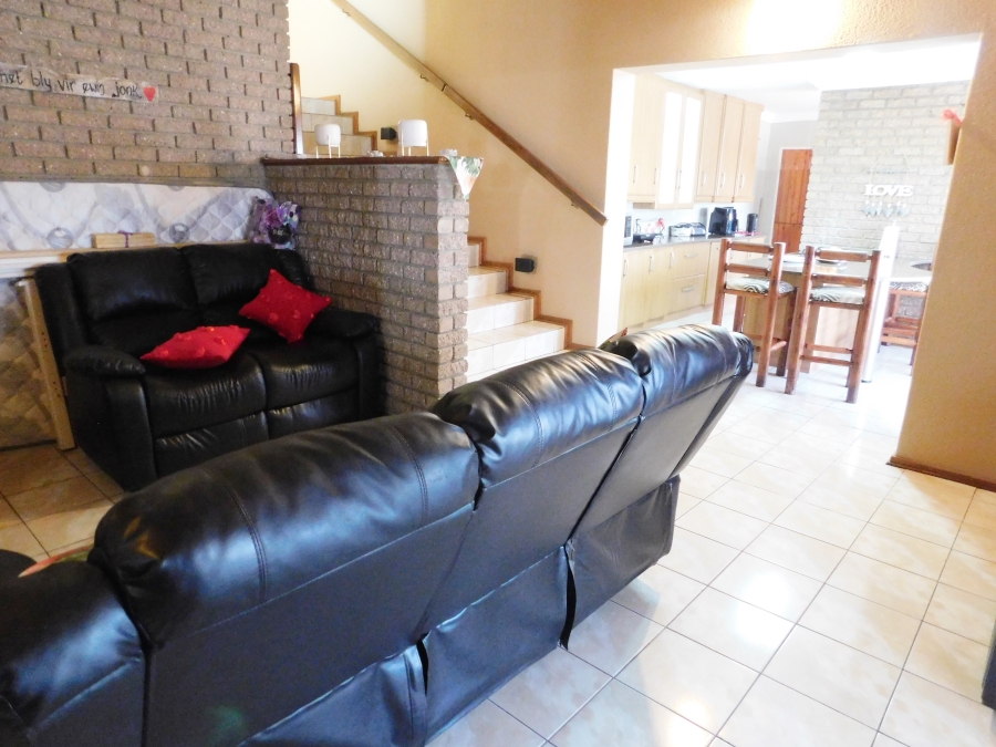 3 Bedroom Property for Sale in Noordkruin Gauteng