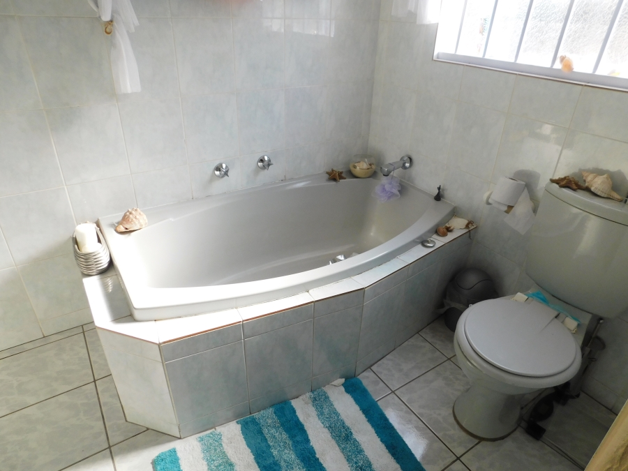 3 Bedroom Property for Sale in Noordkruin Gauteng