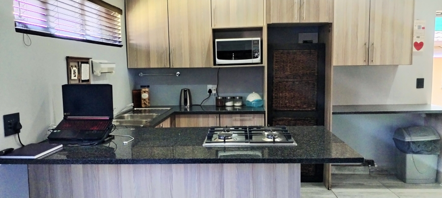 3 Bedroom Property for Sale in Rant En Dal Gauteng