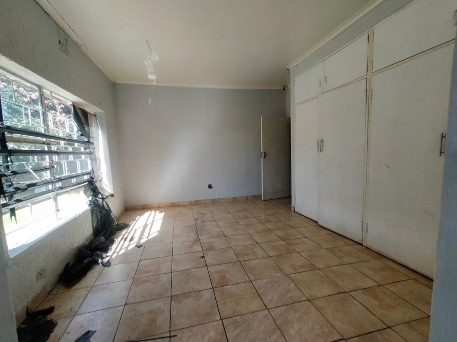 4 Bedroom Property for Sale in Hillside Gauteng