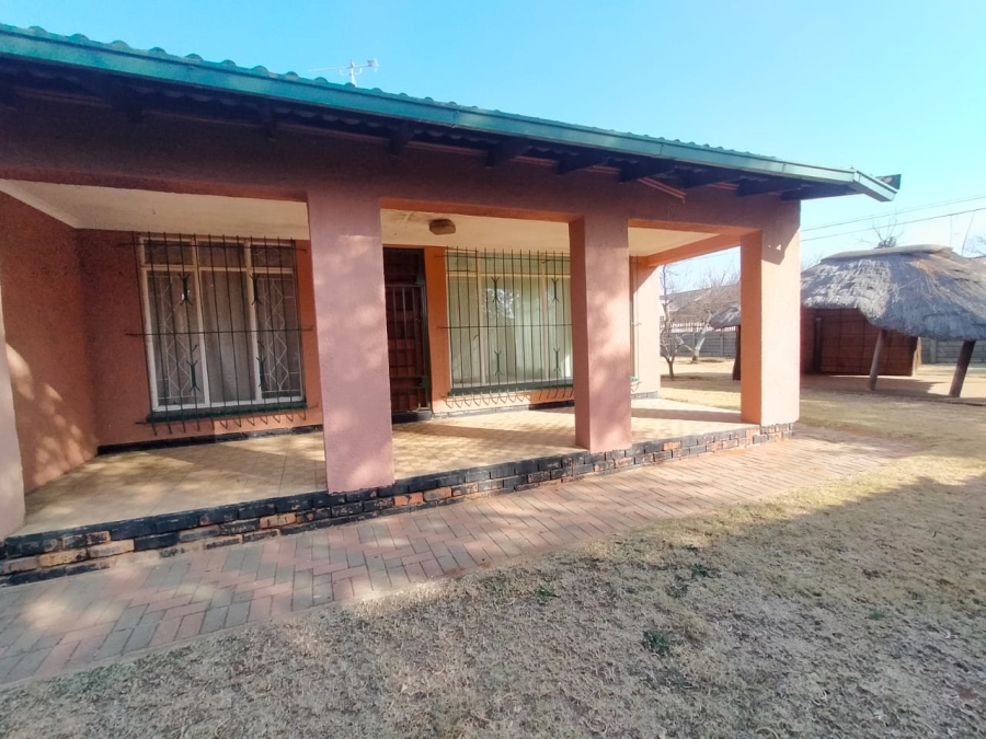 3 Bedroom Property for Sale in Helikonpark Gauteng
