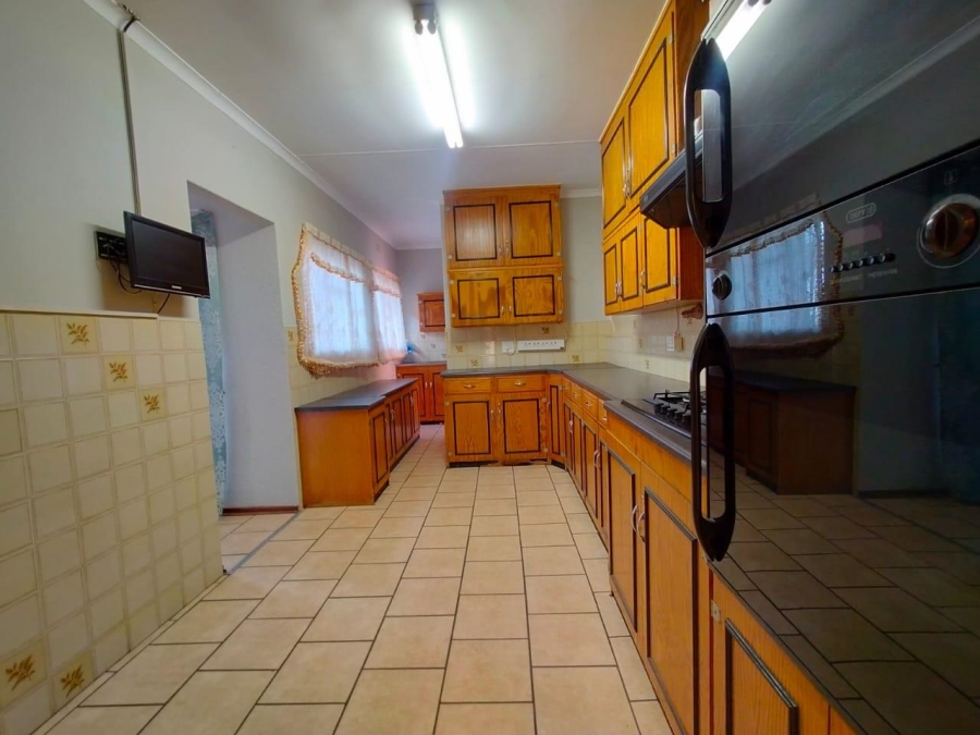 3 Bedroom Property for Sale in Helikonpark Gauteng