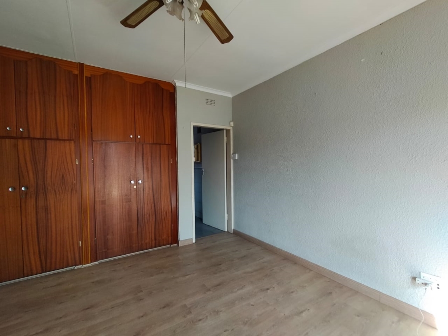 3 Bedroom Property for Sale in Helikonpark Gauteng