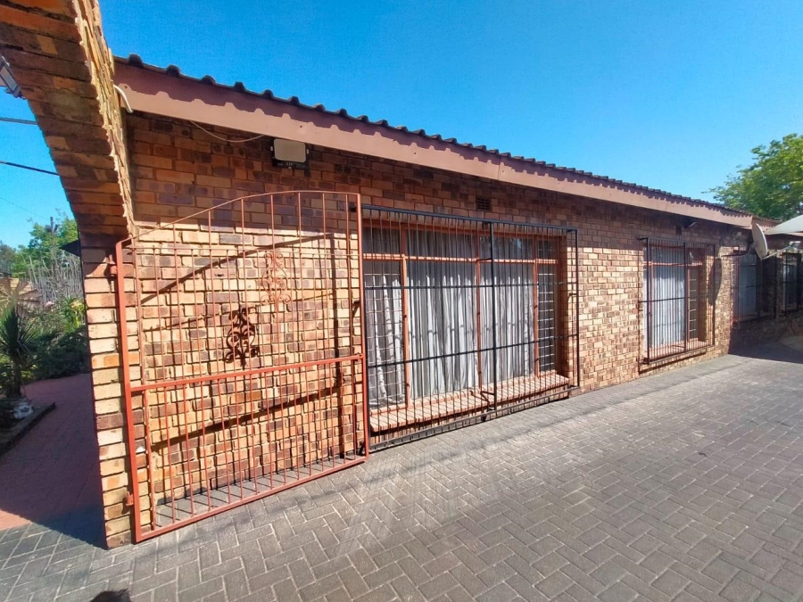 3 Bedroom Property for Sale in Randgate Gauteng