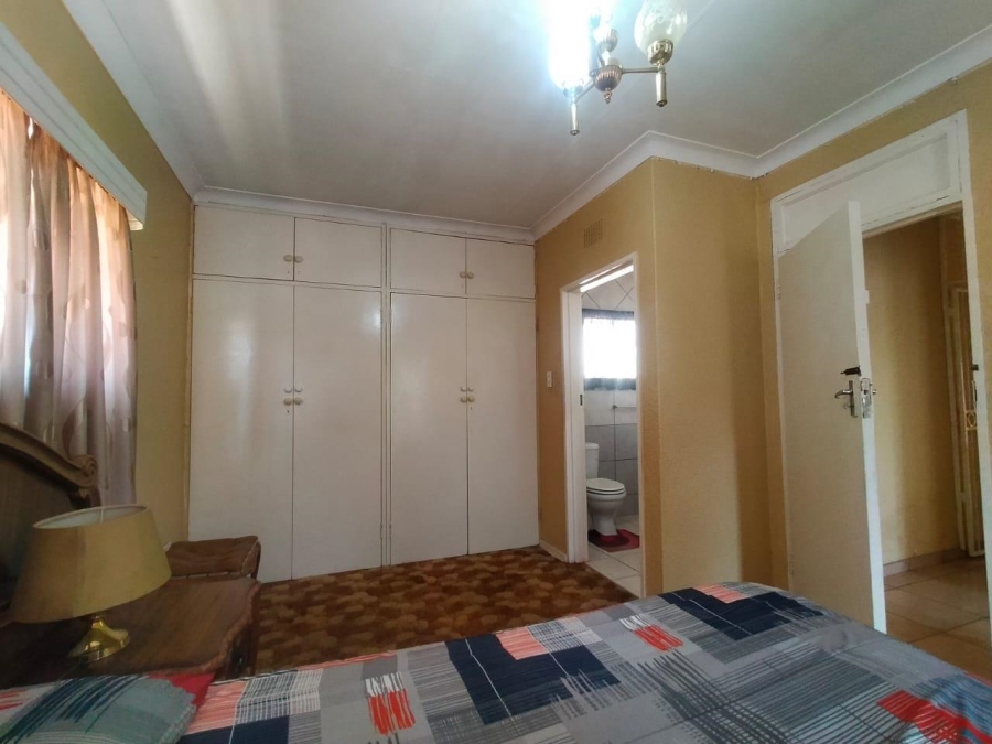 3 Bedroom Property for Sale in Randgate Gauteng