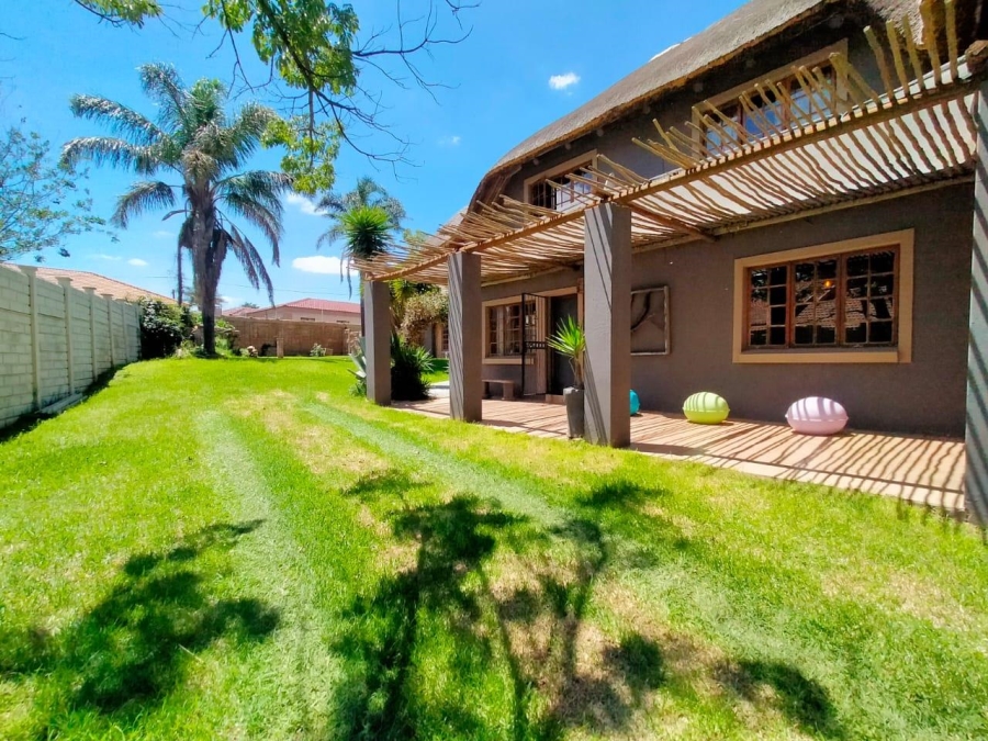 3 Bedroom Property for Sale in Greenhills Gauteng