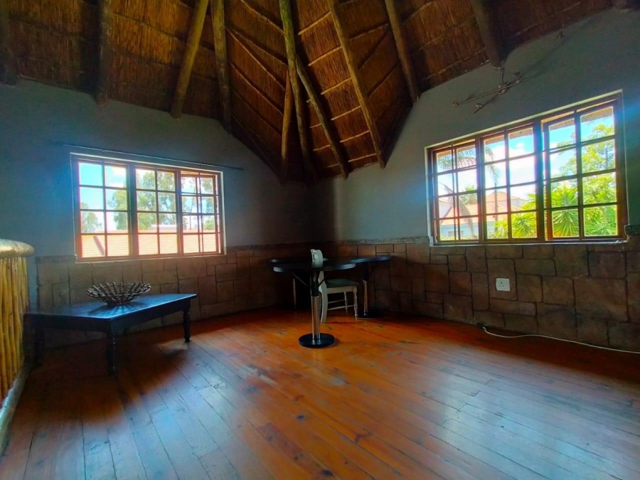 3 Bedroom Property for Sale in Greenhills Gauteng