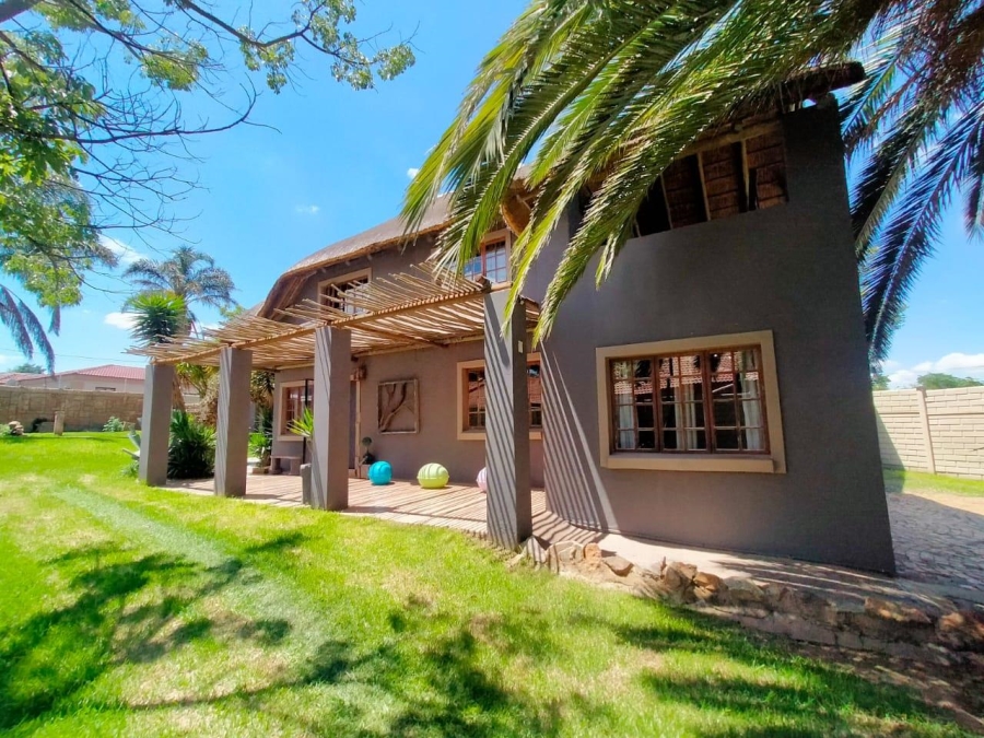 3 Bedroom Property for Sale in Greenhills Gauteng