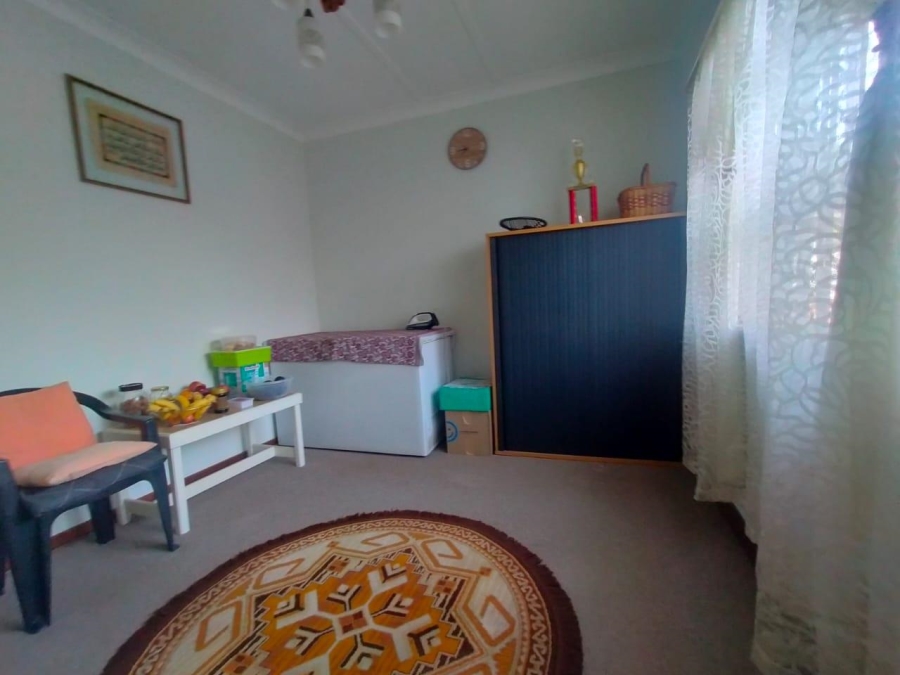 4 Bedroom Property for Sale in Greenhills Gauteng