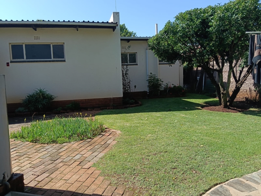 4 Bedroom Property for Sale in Greenhills Gauteng