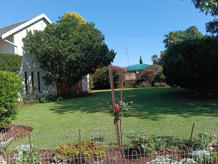 4 Bedroom Property for Sale in Greenhills Gauteng