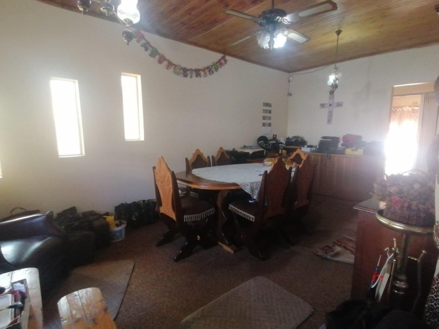 6 Bedroom Property for Sale in Rant En Dal Gauteng