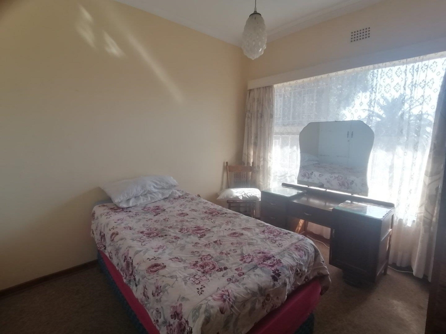 6 Bedroom Property for Sale in Rant En Dal Gauteng