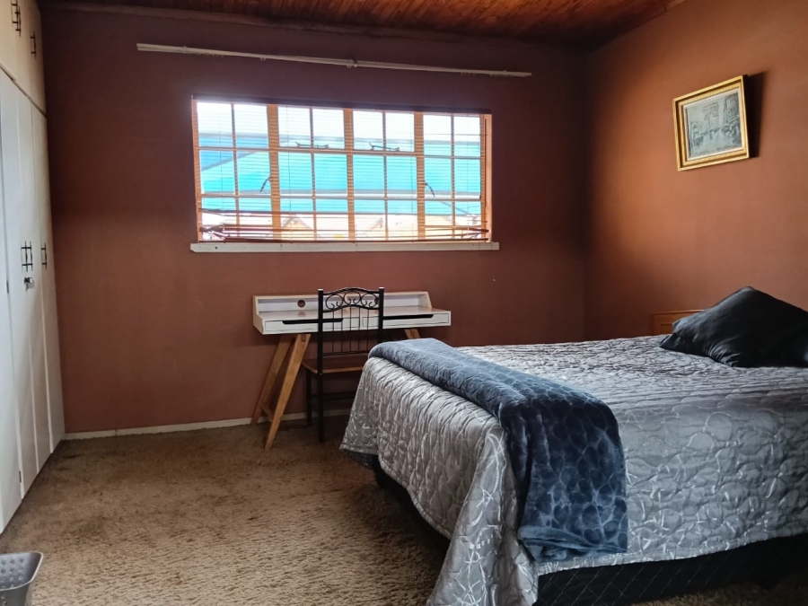 11 Bedroom Property for Sale in Westonaria Gauteng