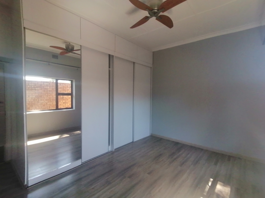 4 Bedroom Property for Sale in Monument Gauteng