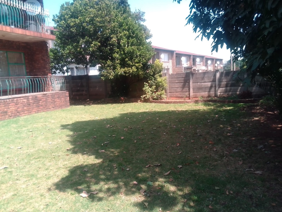 1 Bedroom Property for Sale in Lewisham Gauteng
