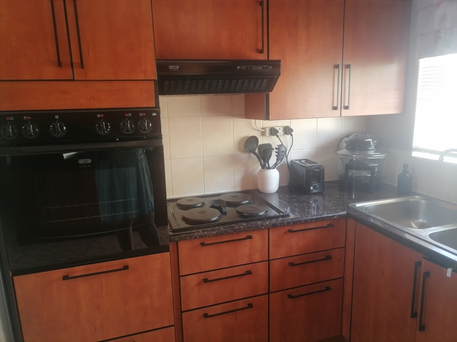 3 Bedroom Property for Sale in Noordheuwel Gauteng