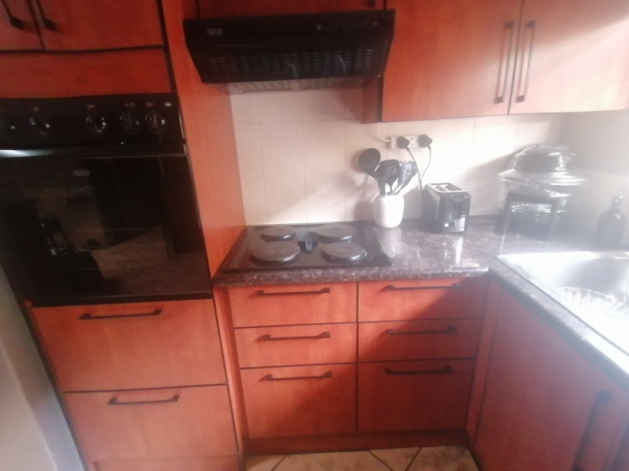 3 Bedroom Property for Sale in Noordheuwel Gauteng