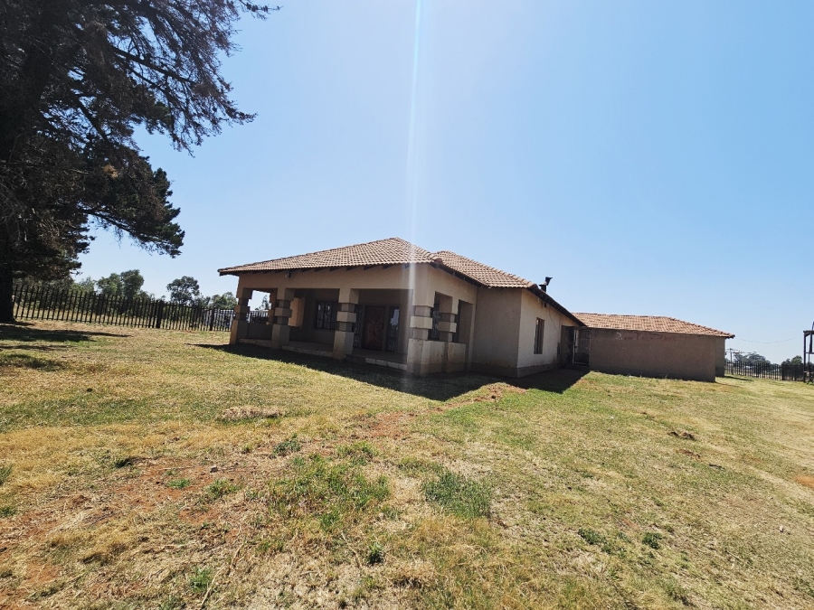 5 Bedroom Property for Sale in Hillside Gauteng