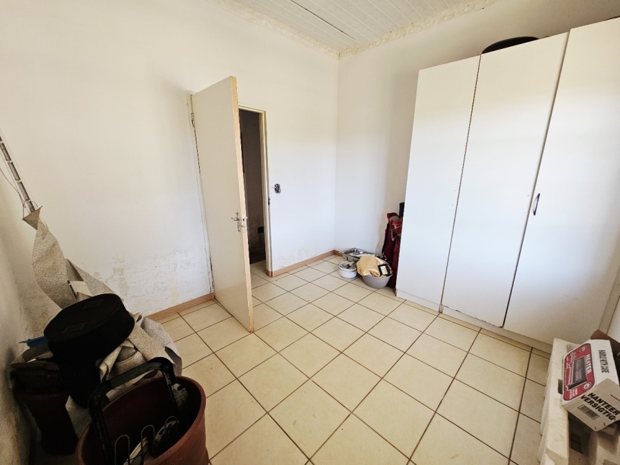 5 Bedroom Property for Sale in Hillside Gauteng