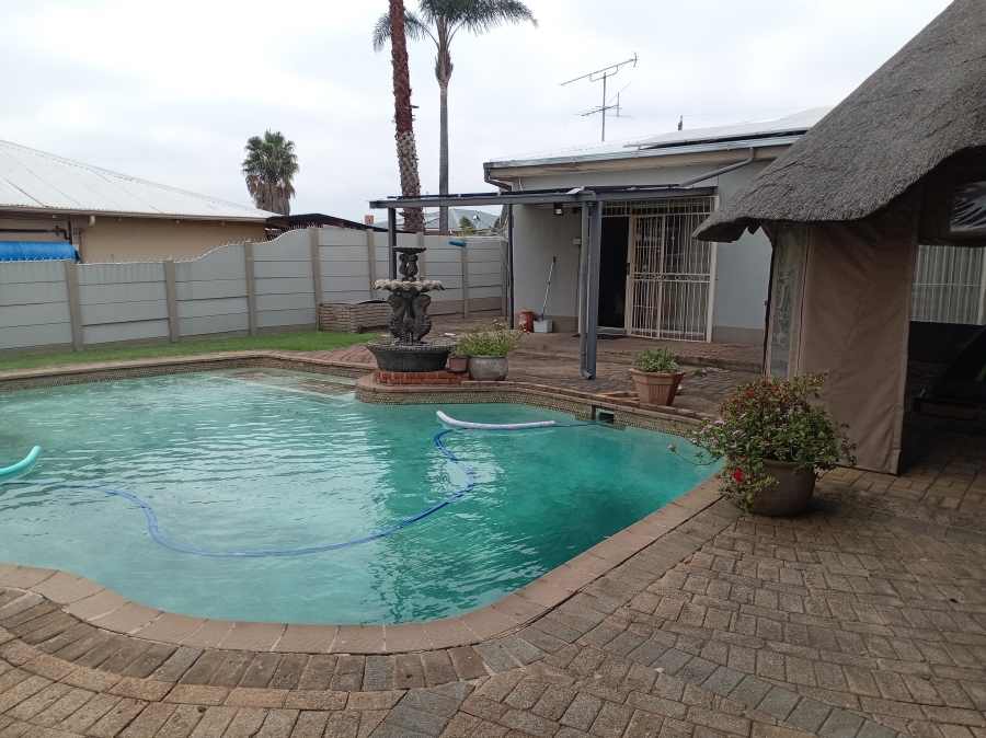 3 Bedroom Property for Sale in Krugersdorp West Gauteng