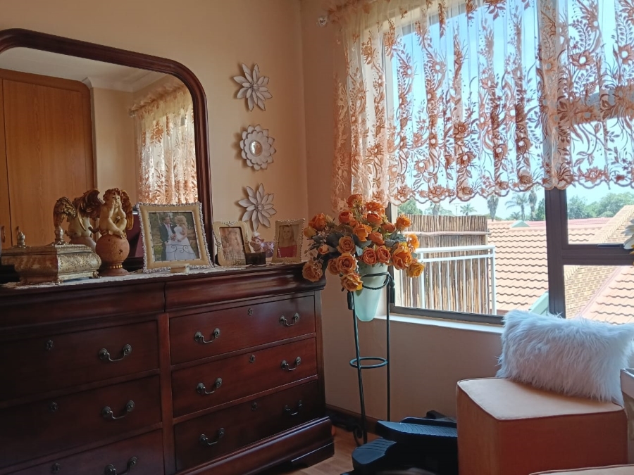 2 Bedroom Property for Sale in Randpoort Gauteng