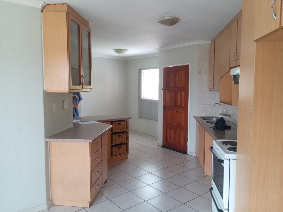 2 Bedroom Property for Sale in Radiokop Gauteng