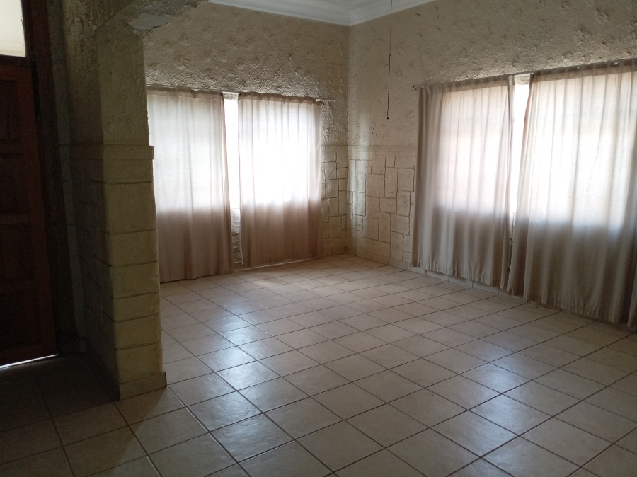 2 Bedroom Property for Sale in Krugersdorp West Gauteng