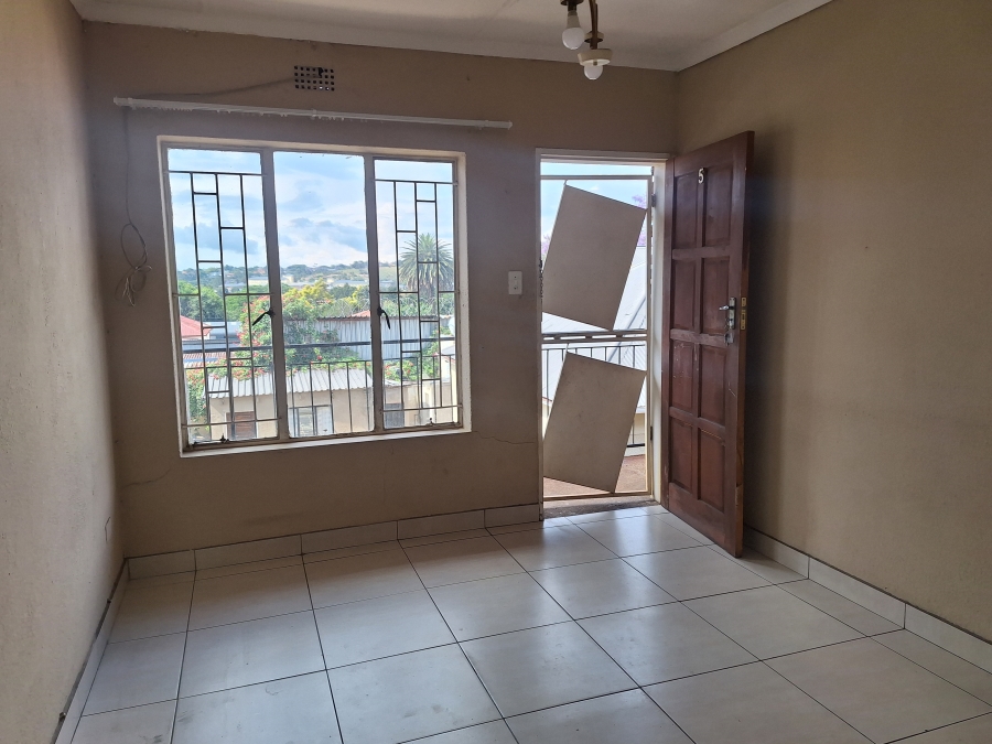 To Let 2 Bedroom Property for Rent in Krugersdorp Gauteng