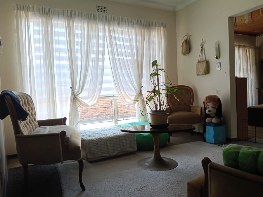 4 Bedroom Property for Sale in Helikonpark Gauteng