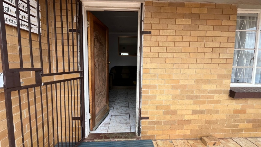 4 Bedroom Property for Sale in Venterspos Gauteng