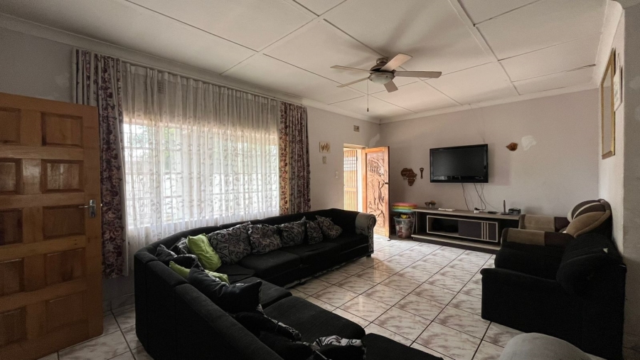 4 Bedroom Property for Sale in Venterspos Gauteng