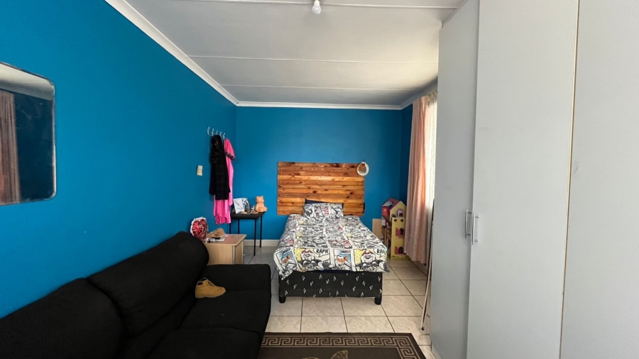 4 Bedroom Property for Sale in Venterspos Gauteng