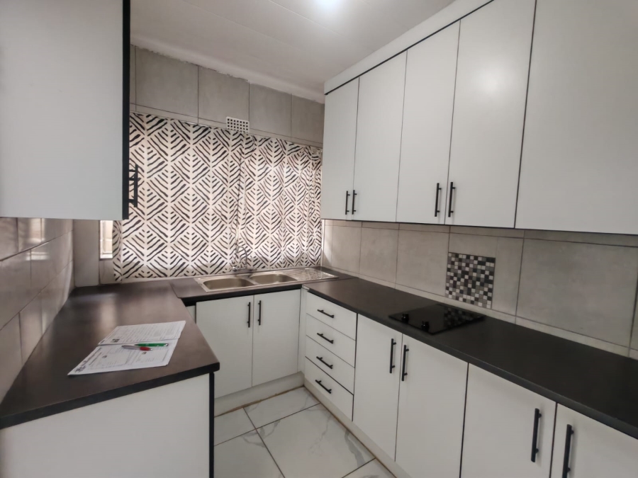 3 Bedroom Property for Sale in Wentworth Park Gauteng