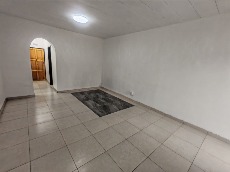 3 Bedroom Property for Sale in Wentworth Park Gauteng