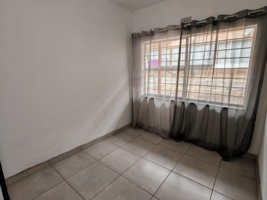 3 Bedroom Property for Sale in Wentworth Park Gauteng