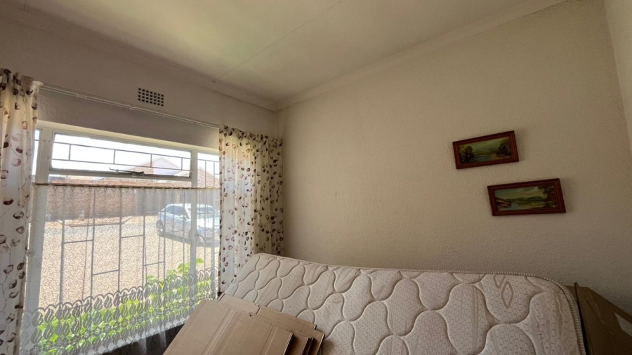 4 Bedroom Property for Sale in Greenhills Gauteng