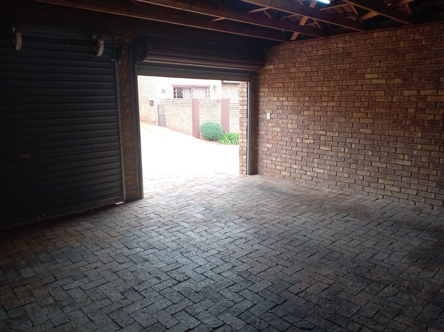 3 Bedroom Property for Sale in Weltevreden Park Gauteng
