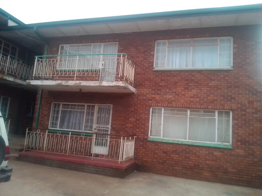2 Bedroom Property for Sale in Lewisham Gauteng