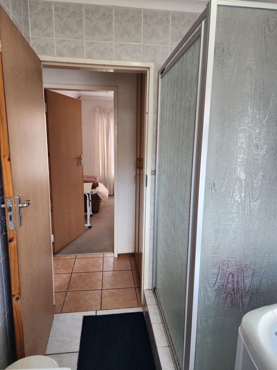 3 Bedroom Property for Sale in Noordheuwel Gauteng