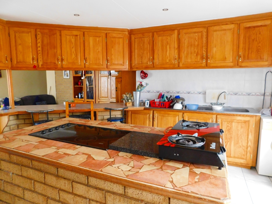 4 Bedroom Property for Sale in Krugersdorp West Gauteng