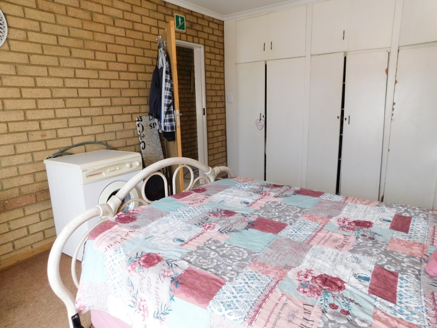 4 Bedroom Property for Sale in Krugersdorp West Gauteng