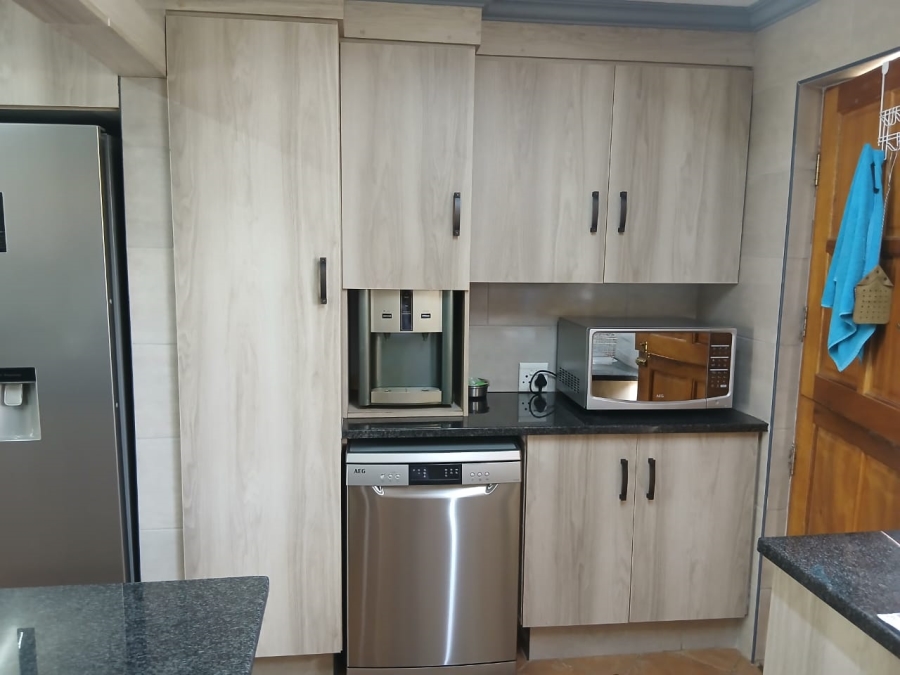 4 Bedroom Property for Sale in Fochville Gauteng