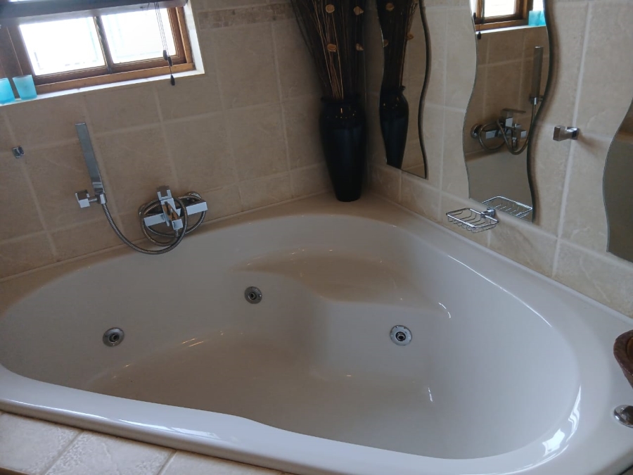 4 Bedroom Property for Sale in Fochville Gauteng