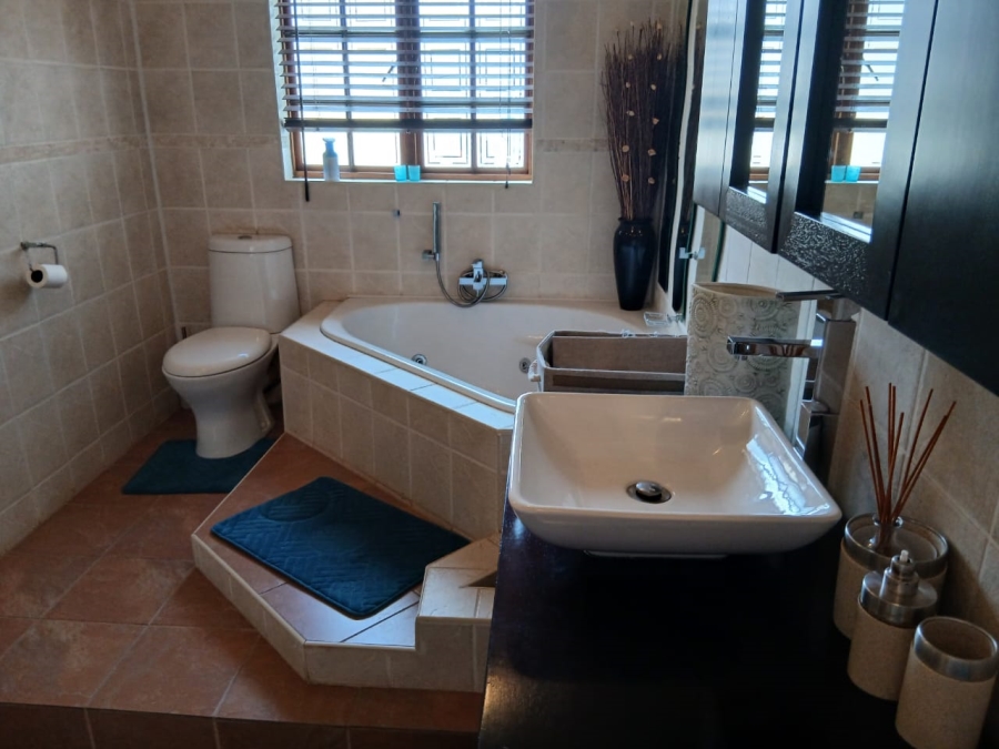 4 Bedroom Property for Sale in Fochville Gauteng