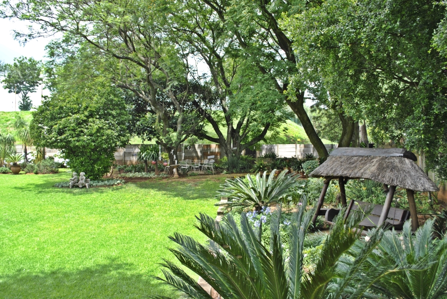 4 Bedroom Property for Sale in Noordheuwel Gauteng