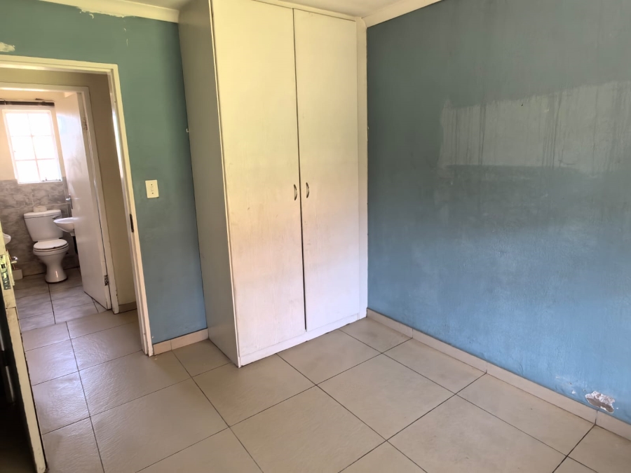 3 Bedroom Property for Sale in Groblerpark Gauteng