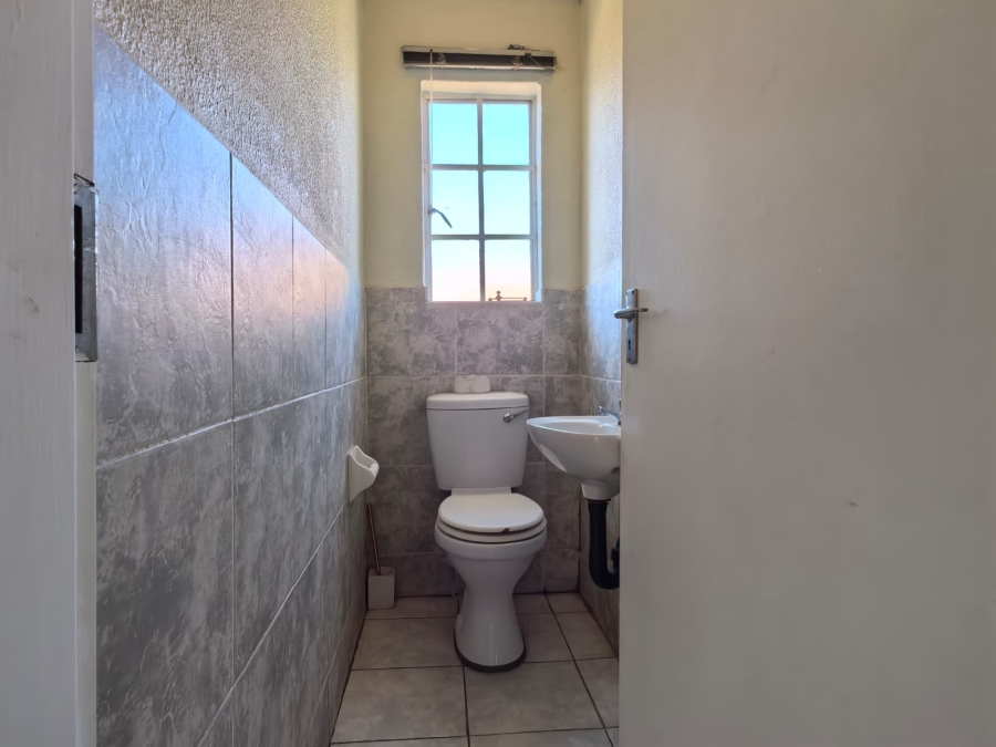 3 Bedroom Property for Sale in Groblerpark Gauteng