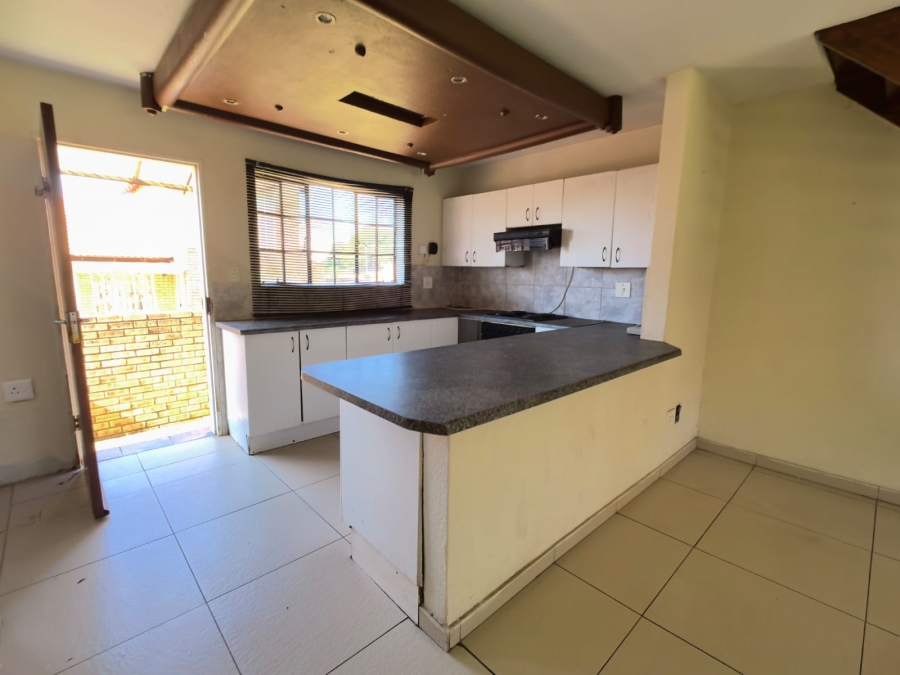 3 Bedroom Property for Sale in Groblerpark Gauteng
